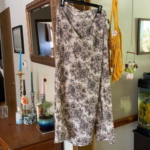 Skants! (Skirt-pants!)